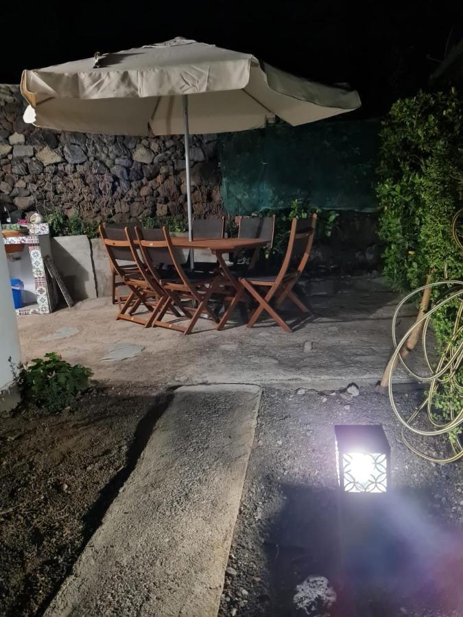 Вилла La Casita De La Brena. Фронтера Экстерьер фото